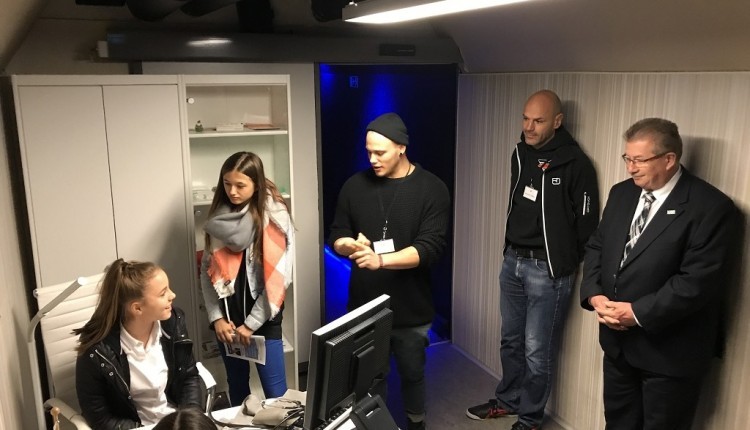 171009 Weißenburg Revolution Train Antidrogenzug