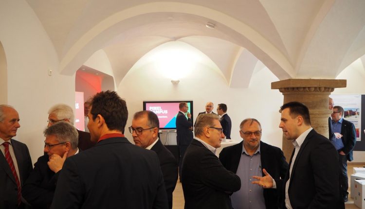 190418-Eröffnung-Media-Lab-und-Pixel-Campus-Stempflehaus-Ansbach