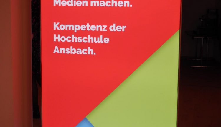 190418-Eröffnung-Media-Lab-und-Pixel-Campus-Stempflehaus-Ansbach