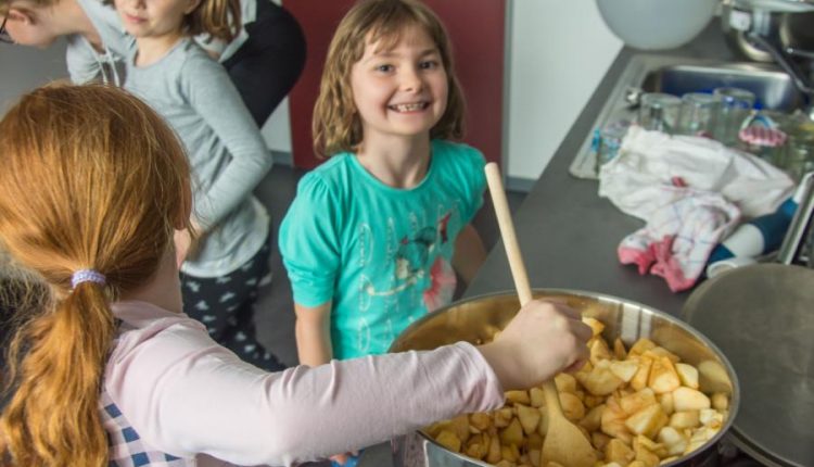 Bei so vielen Äpfel fällt das Naschen gar nicht auf