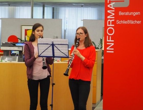 190508-Vernisage-Bilder-der-Zuversicht-Sparkasse-Carolinum-40