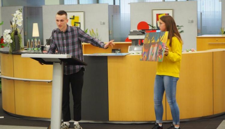 190508-Vernisage-Bilder-der-Zuversicht-Sparkasse-Carolinum-51