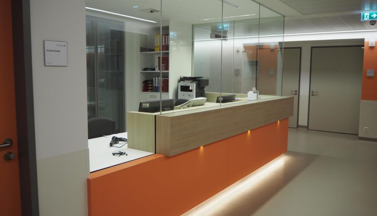 191025 Empfang Arzt Krankenhaus Einweihung Bettenhaus ANregiomed Ansbach (91)