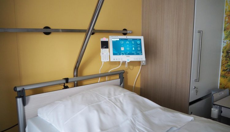 191025 Patient Zimmer Medizin Krankenhaus Unfall ANregiomed Ansbach (30)