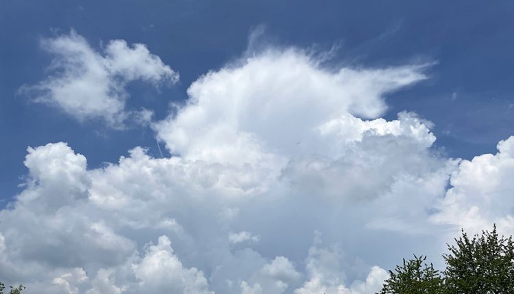 Am 9. Juni entstanden vielerorts Gewitterwolken. Foto: Hans-Martin Goede
