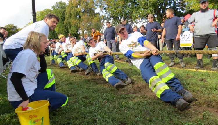Bezirksfeuerwehrseilziehen