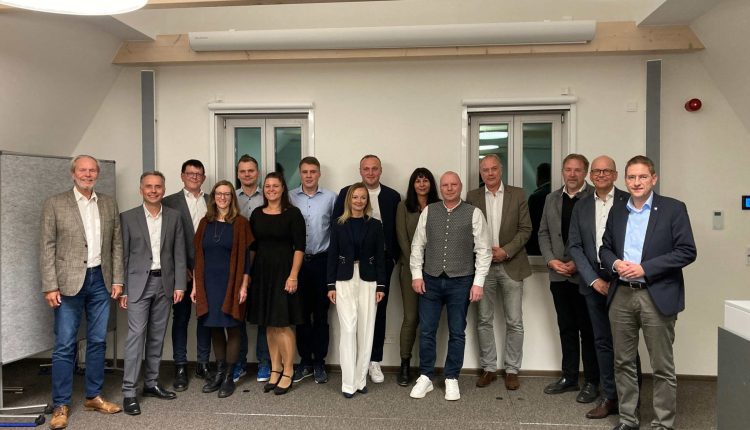 Förderpreis für historische Bauvorhaben der Sparkassenstiftung 2024 Gruppenbild