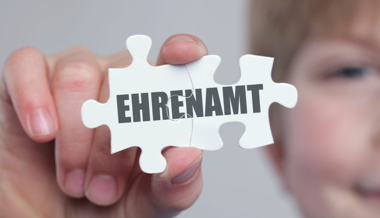 Der Vereinstag bringt praktisches Wissen direkt zu den Vereinen, um ehrenamtliches Engagement zu stärken und Aktive zu entlasten. Foto: © Adobe Stock