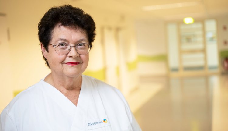 Dr. Evelyn Weick-Mayer ist Oberärztin der Allgemein- und Viszeralchirurgie an der ANregiomed Klinik Rothenburg. Foto: ANregiomed/Tyler Larkin